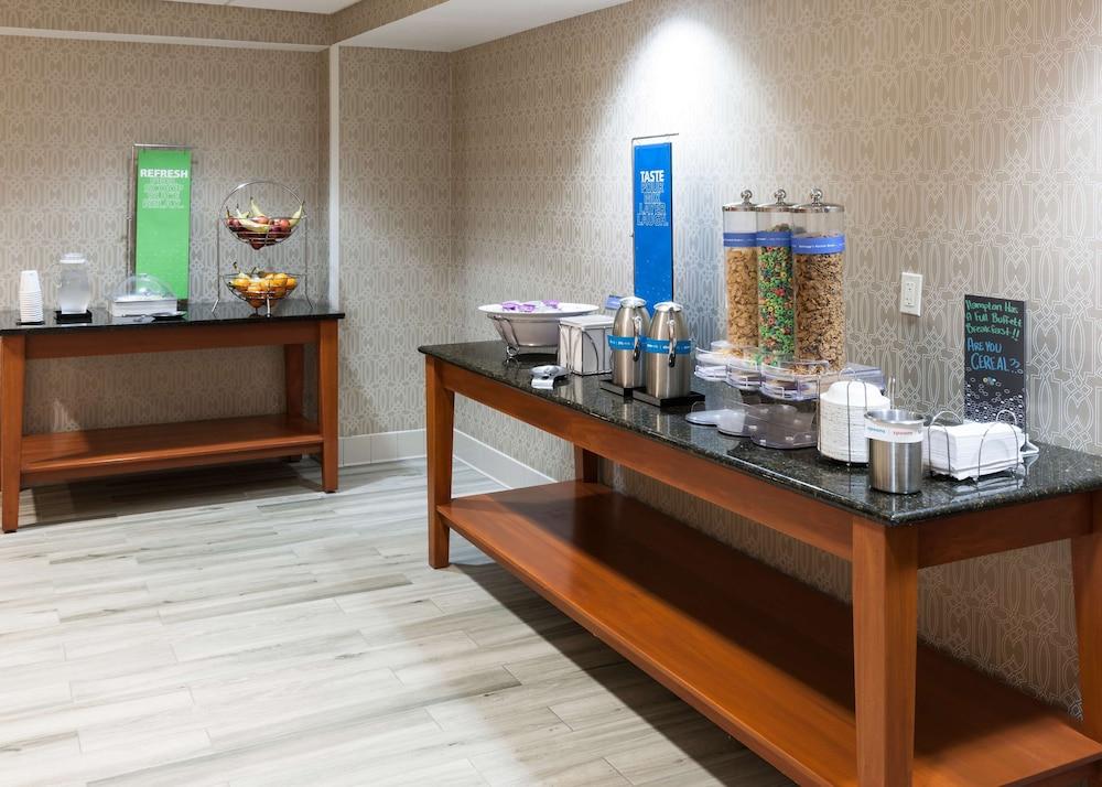 图莱里汉普顿套房酒店 外观 照片